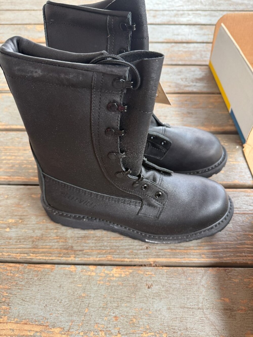Belleville ICW 080R Military Cold Wet Boots Black Size 8R NWT USA Made